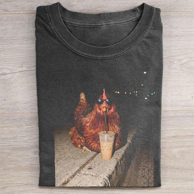 CHICKEN DRINKING ICED COFFEE GRAPHIC TEE TH-0050