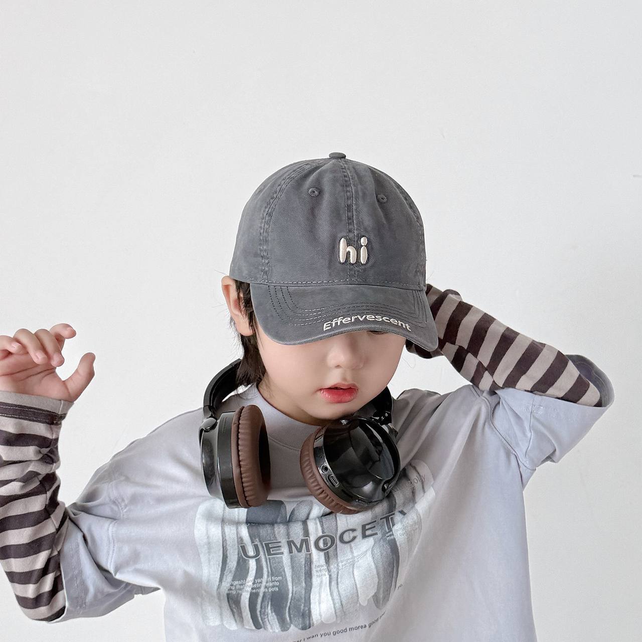 Kids "Hi" Embroidered Baseball Cap – Adjustable Cotton Sun Hat for Boys & Girls