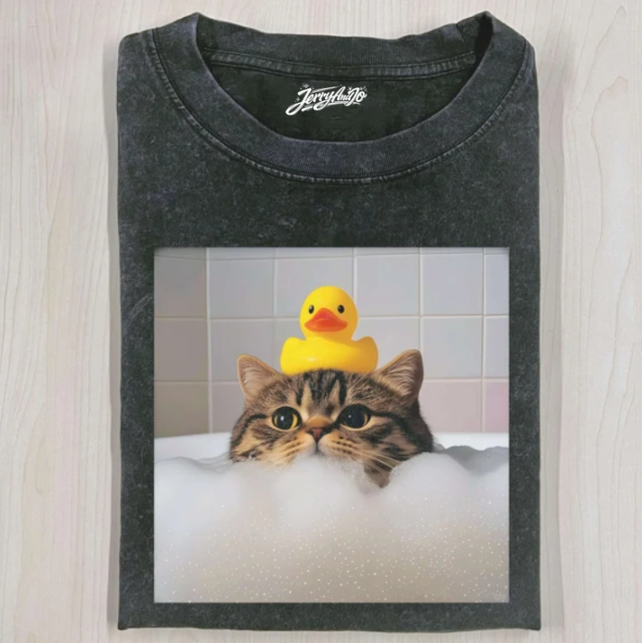 CAT TAKING A BATH WITH A DUCK ON ITS HEAD T-SHIRT TR-00195