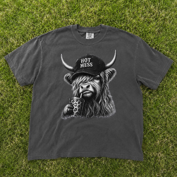 HOT MESS HIGHLAND COW TEE, FUNNY COW TEE, COFFEE LOVER TEE BN-00195