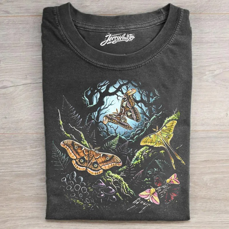 MOTHS HABITAT T-SHIRT  LL - 0245