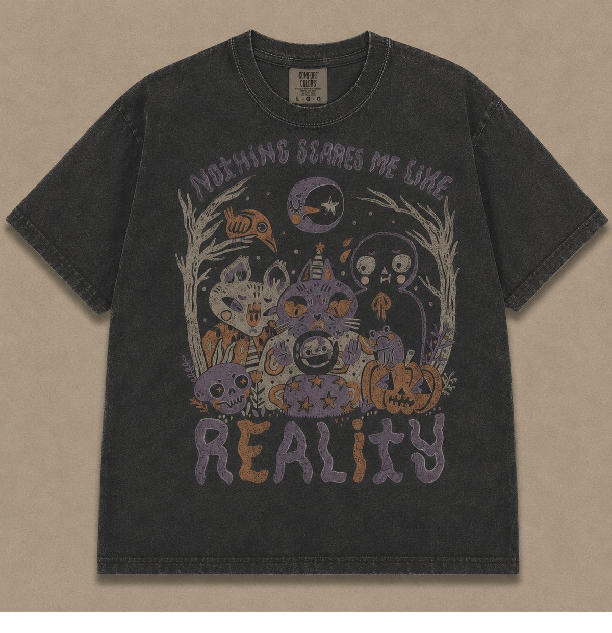 NOTHING SCARES ME LIKE REALITY VINTAGE HALLOWEEN TEE AV-00222