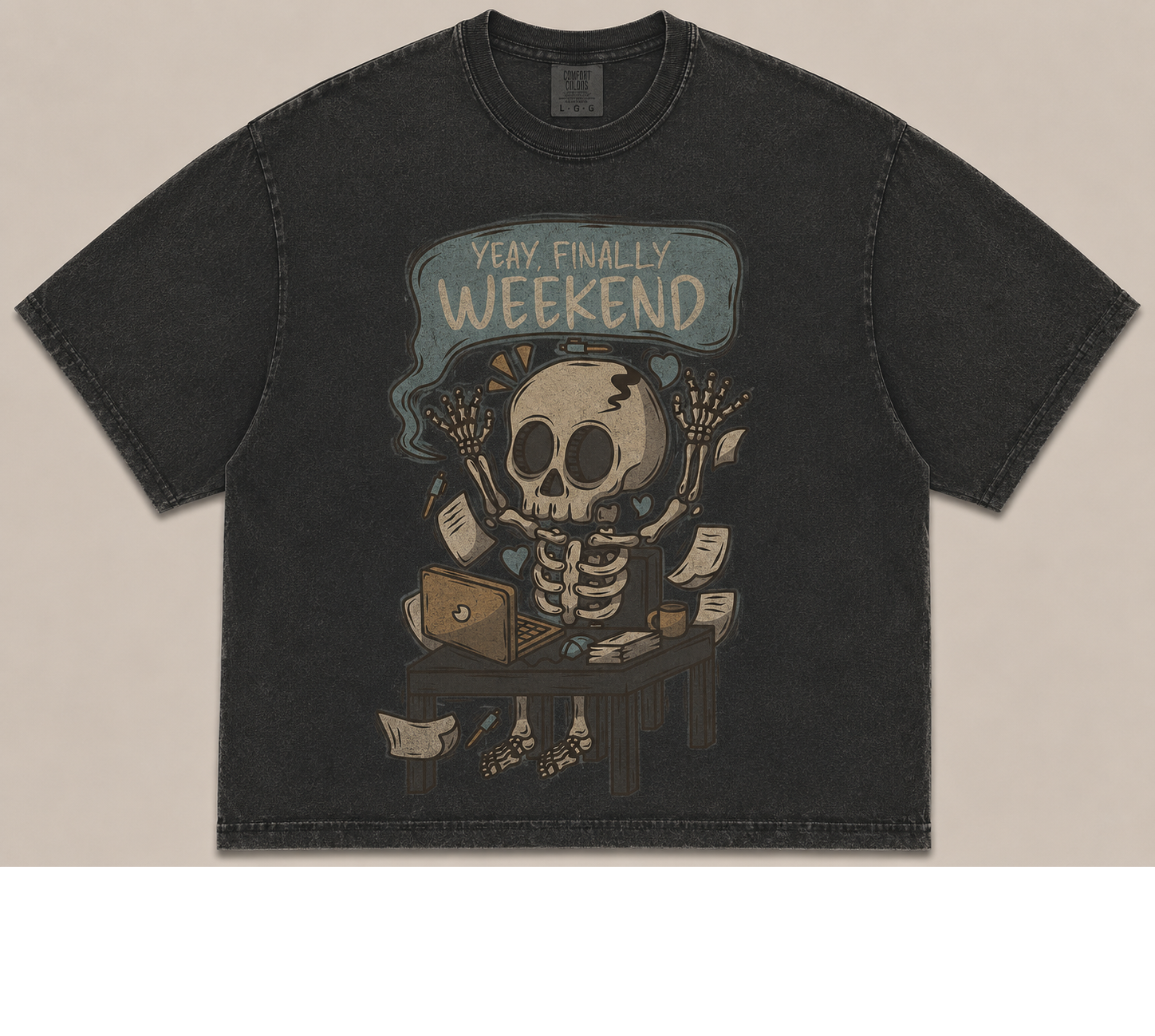 FINALLY WEEKEND FUNNY SKELETON VINTAGE RETRO TEE AV-00209