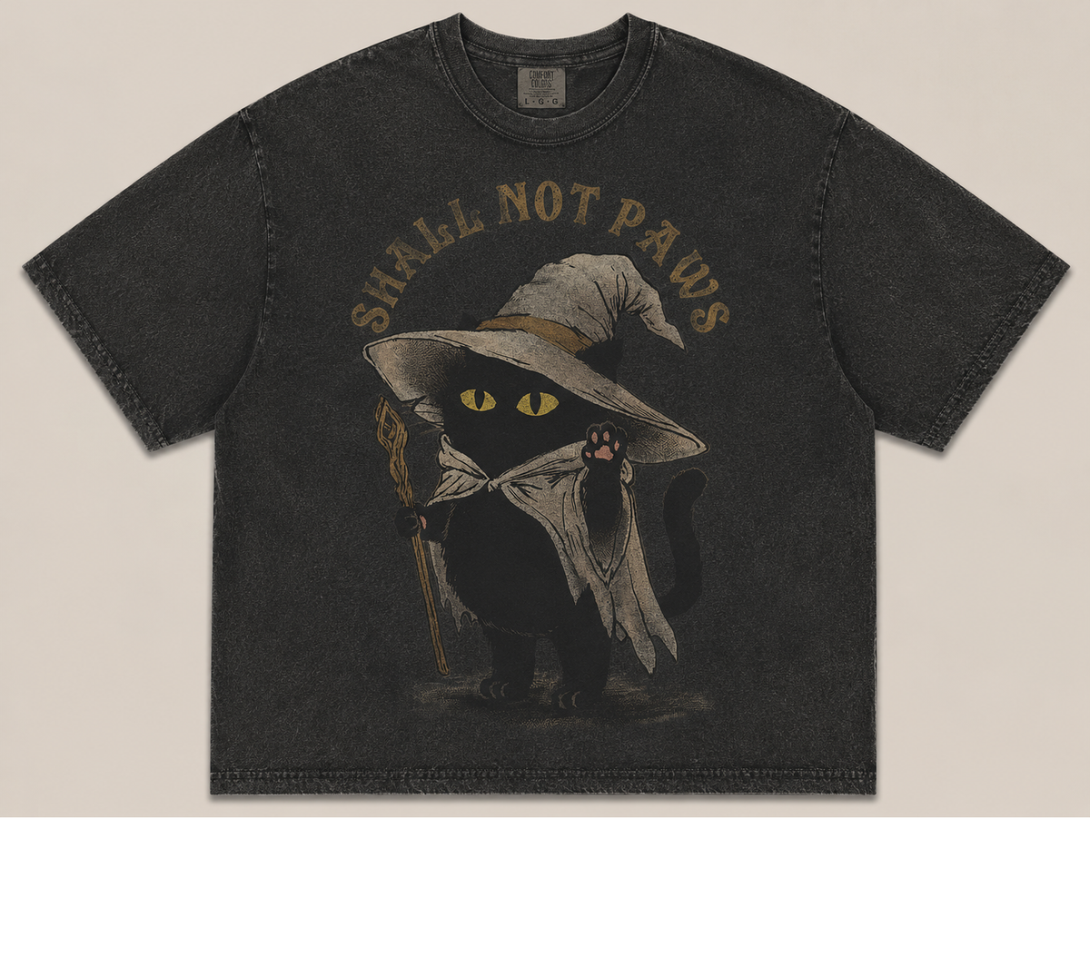 SHALL NOT PAWS VINTAGE WITCH BLACK CAT HALLOWEEN TEE AV-00206