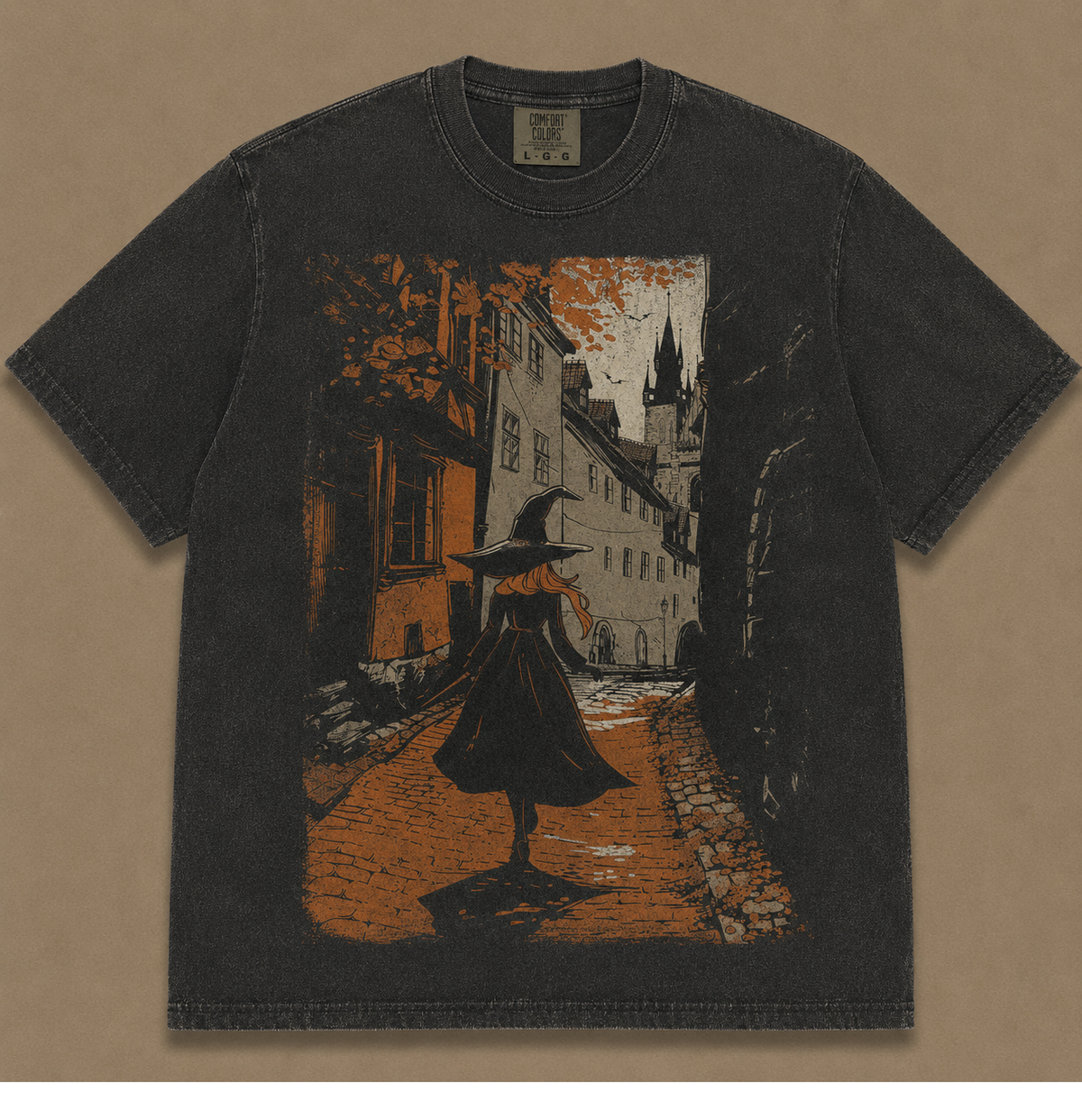 VINTAGE WITCH WALK HALLOWEEN GRAPHIC TEE AV-00226